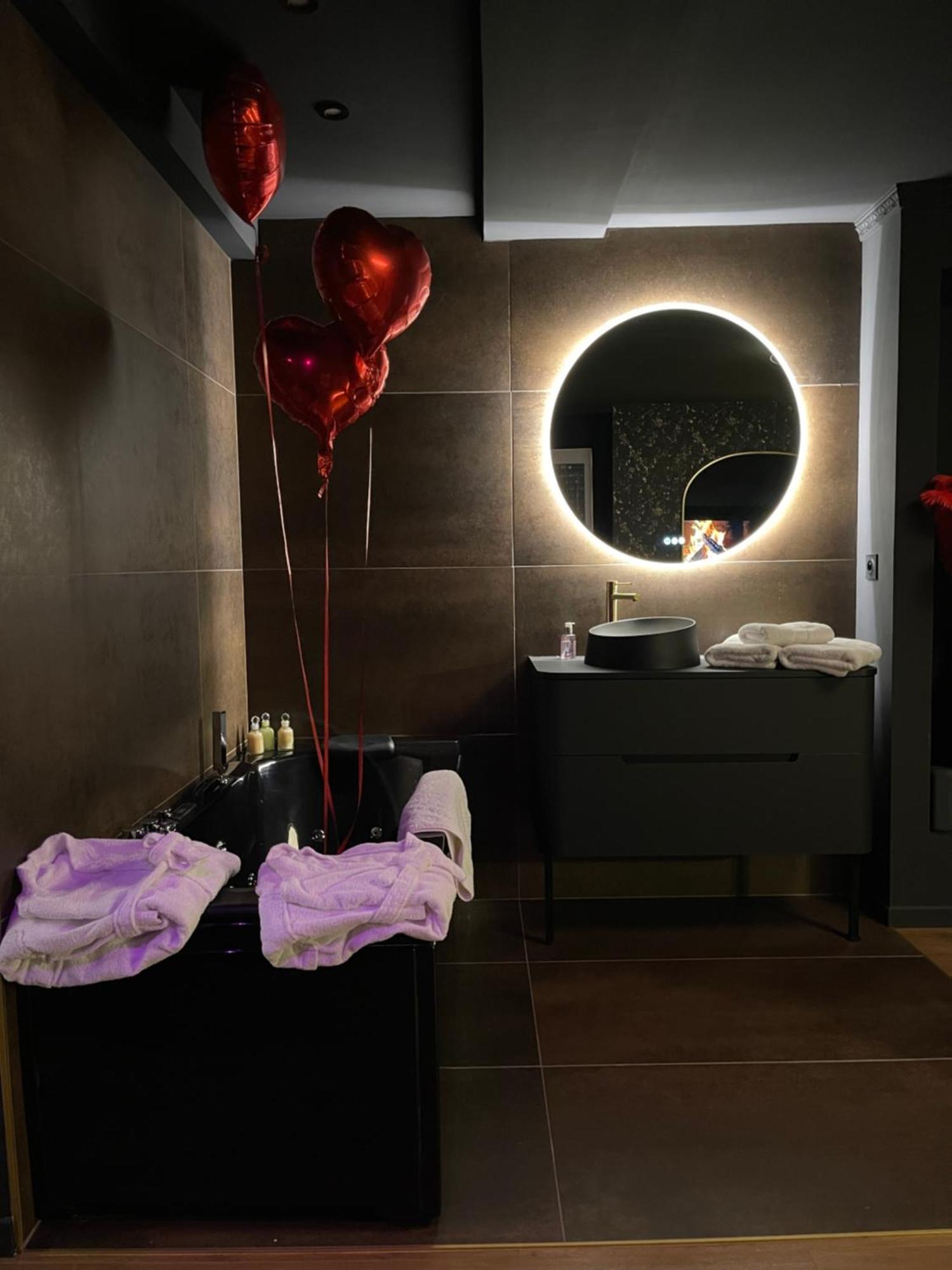Love Room Casa Amore Prades  Buitenkant foto
