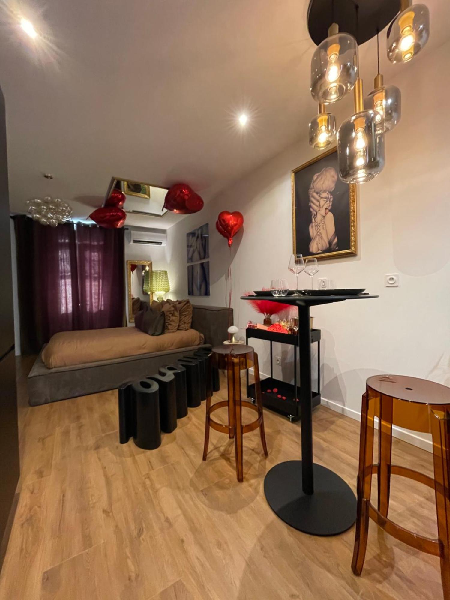 Love Room Casa Amore Prades  Buitenkant foto