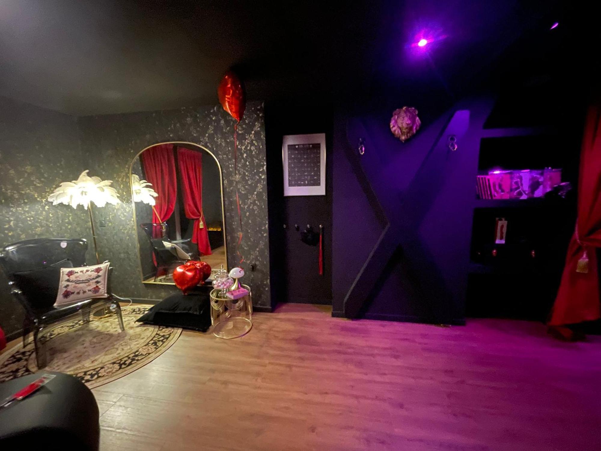 Love Room Casa Amore Prades  Buitenkant foto